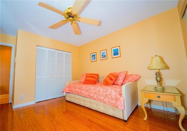 Building Photo - 20107 Ocean Key Dr