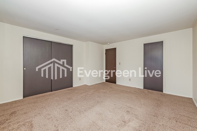 Building Photo - 8197 Mt Carmel St