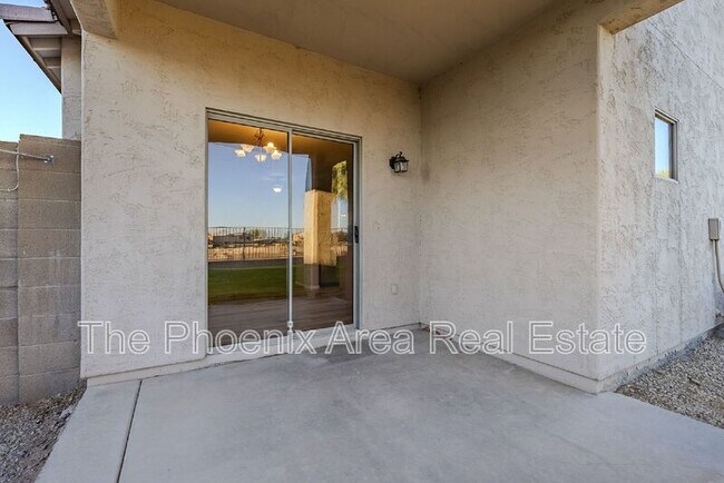 Building Photo - 29189 N Shannon Dr