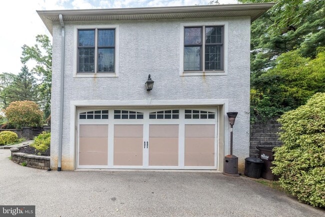 Primary Photo - 1001 Jones Rd