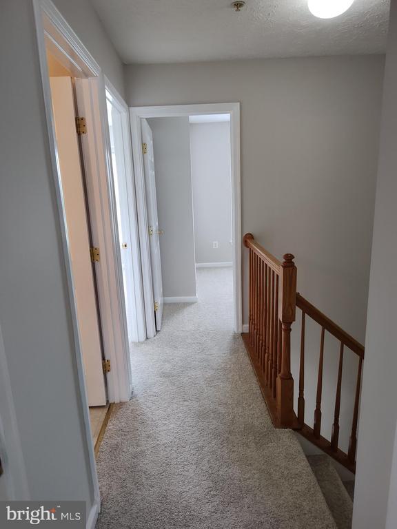 Building Photo - 5032 Finsbury Rd