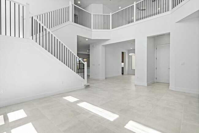 Building Photo - 8311 Essex Country Clb Dr