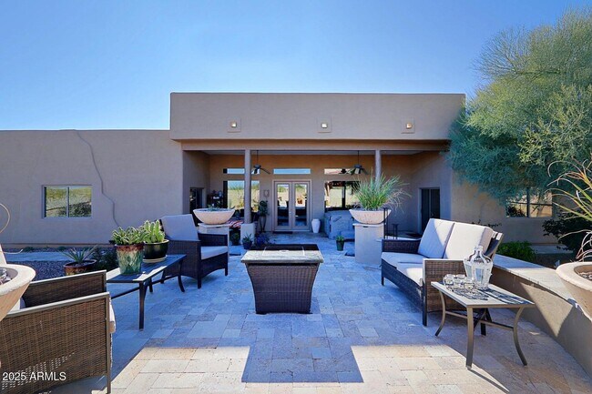 Building Photo - 15320 E Skinner Dr