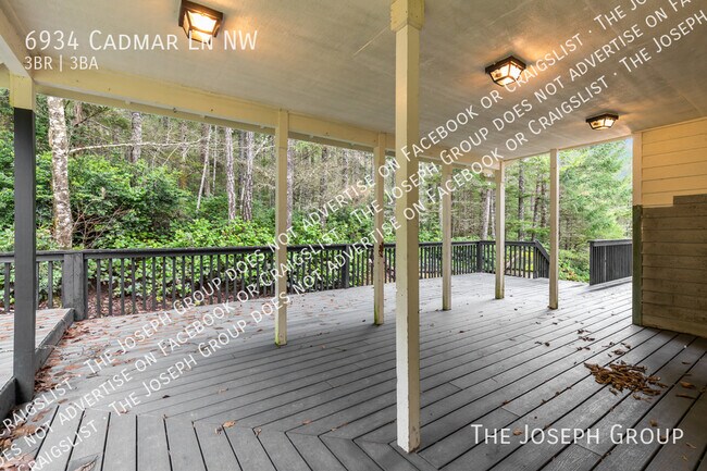 Building Photo - 6934 Cadmar Ln NW