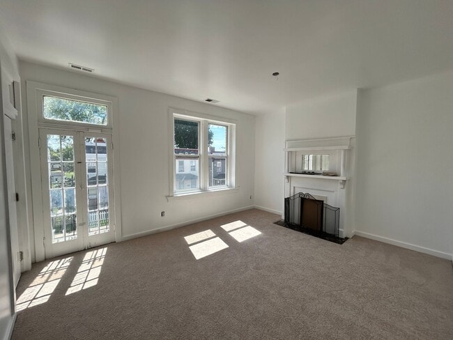 Building Photo - 204 Wellford St