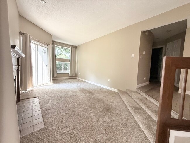Building Photo - 1031 Courtland Dr