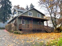 Building Photo - Close to Providence Hospital