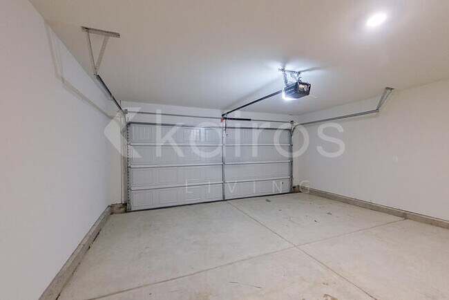 Building Photo - 1422 Native Gdn Rd