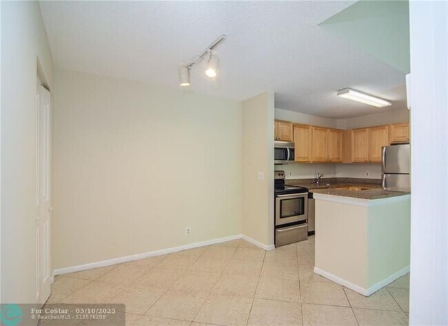 Building Photo - 10701 Cleary Blvd