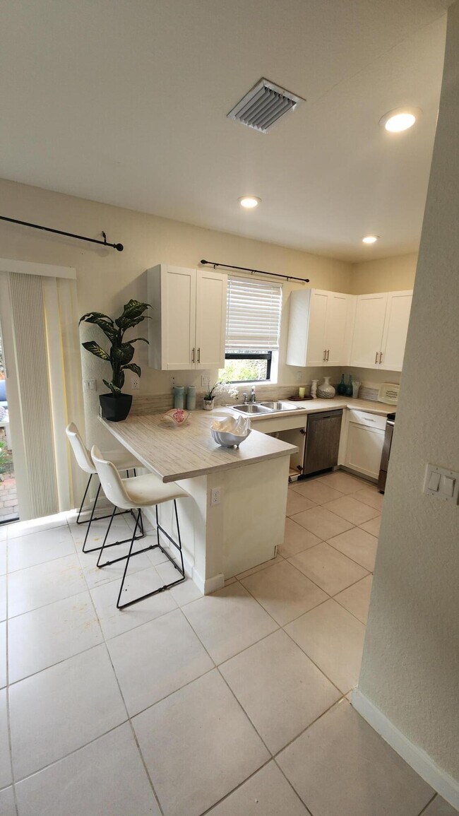 Building Photo - 6002 Clydesdale Ct
