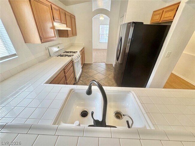 Building Photo - 1396 Dragon Rock Dr