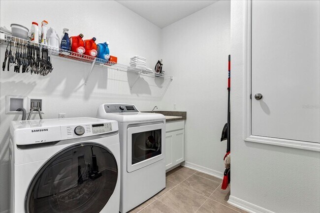 Building Photo - 2163 Bay Line Rd