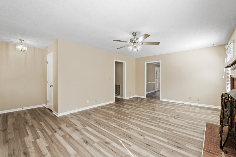 Building Photo - 111 Rose Ann Ct
