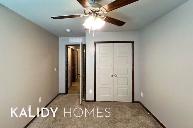 Building Photo - 12933 NW 3rd Terrace