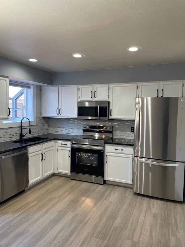 Building Photo - 12191 Bannock St