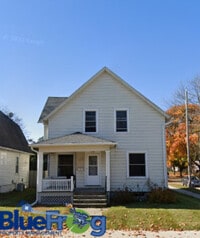 Building Photo - 1702 S 10th St