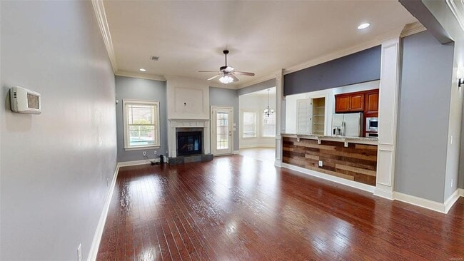 Building Photo - 415 Melison Dr