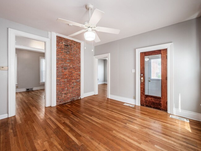 Building Photo - 193 E 2nd Ave