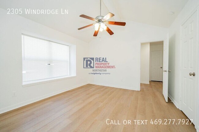 Building Photo - 2305 Windridge Ln