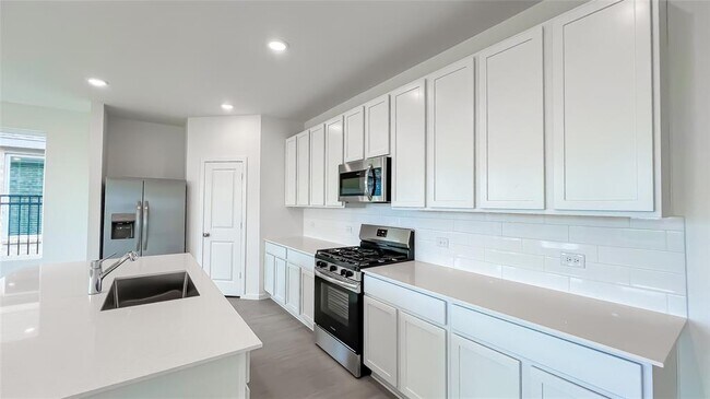 Building Photo - 3024 Estes Ridge Ln