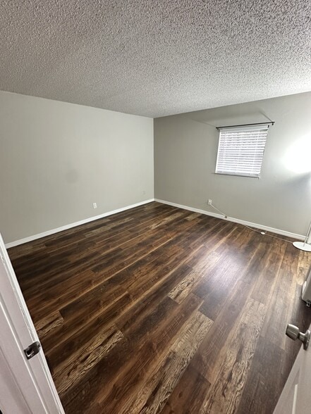 Bedroom - 5541 Bay Blvd