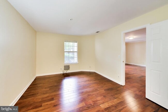 Building Photo - 10823 Hampton Mill Terrace