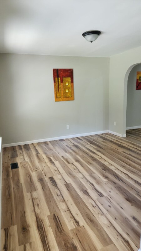 Building Photo - 102 Reton Ct