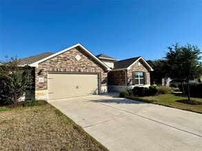 Building Photo - 637 Cypress Forest Dr