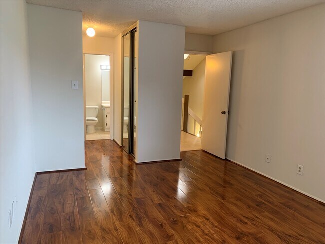 Building Photo - 3034 Windchase Blvd