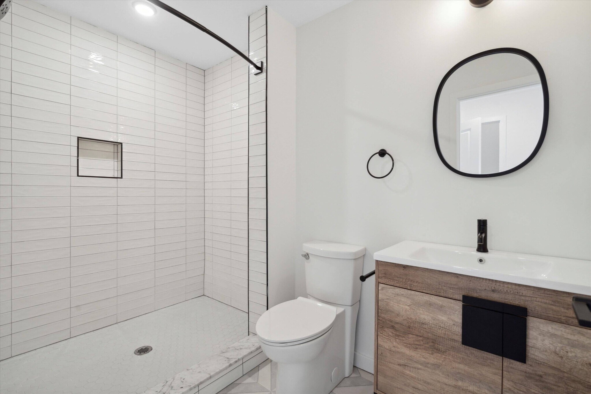 Building Photo - 1338 N 15th St