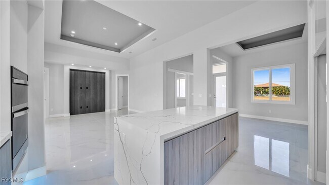 Building Photo - 1029 NW 35th Pl