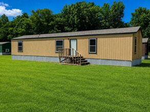 Building Photo - ???? This Week Only! Move-In Special on a Beautiful 3BR/2BA Country Home – Minutes from Colliervi...