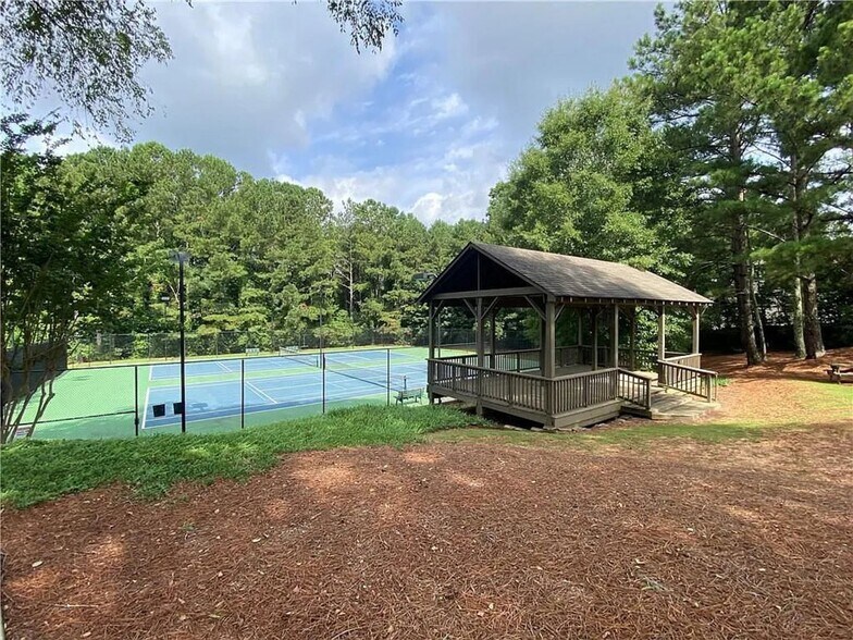 Building Photo - 2155 Southbrook Ridge NW