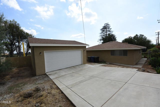 Building Photo - 2320 Norwic Pl