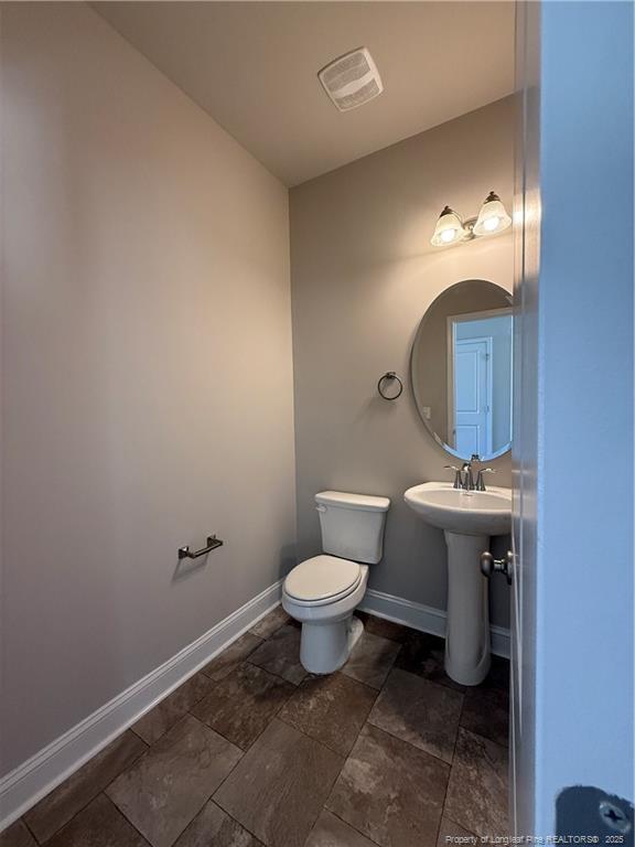 Building Photo - 206 Silk Oak Dr