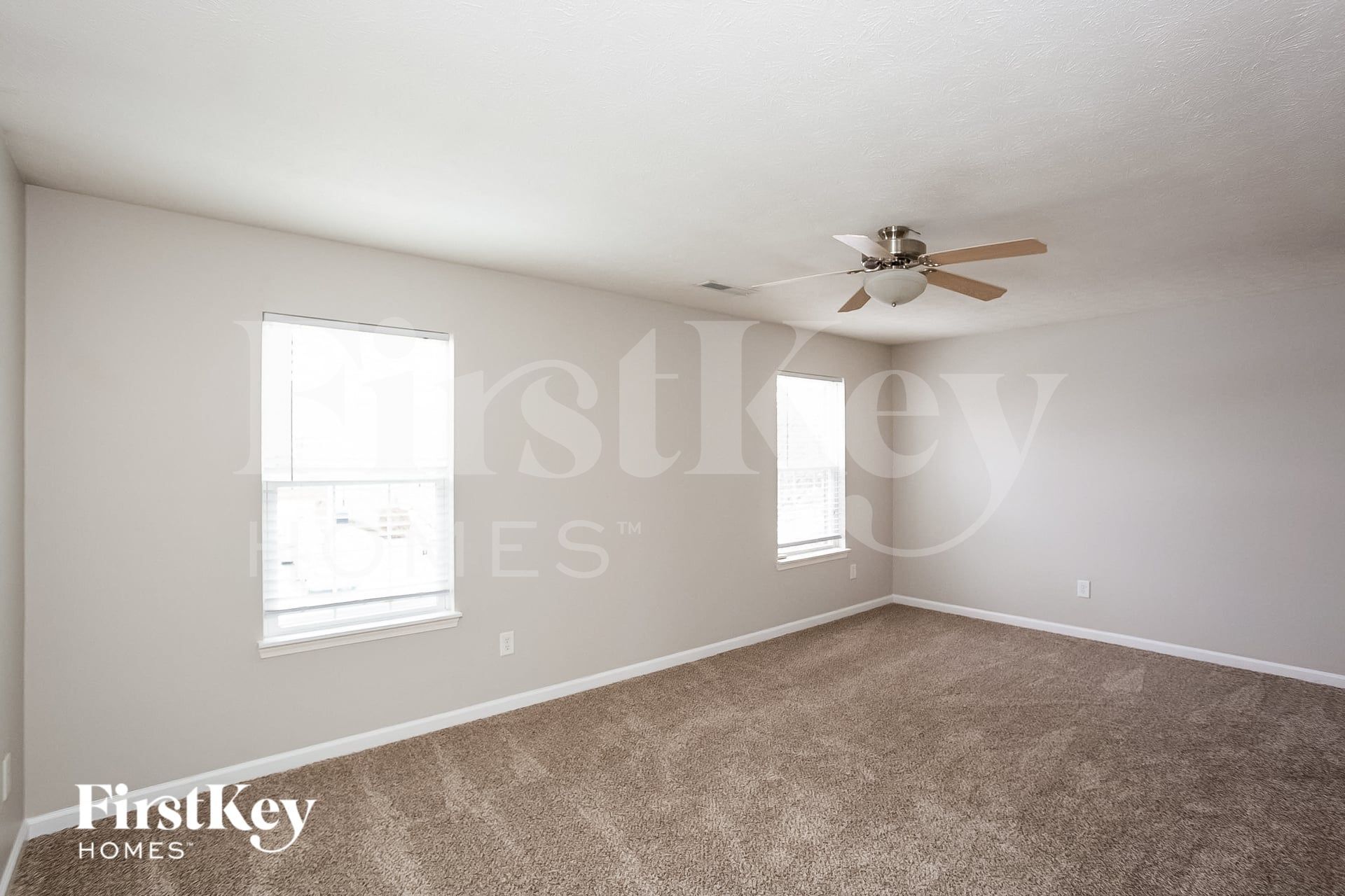 Building Photo - 15515 Sibley Ln