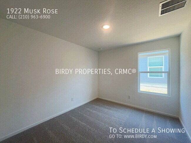 Building Photo - 1922 Musk Rose