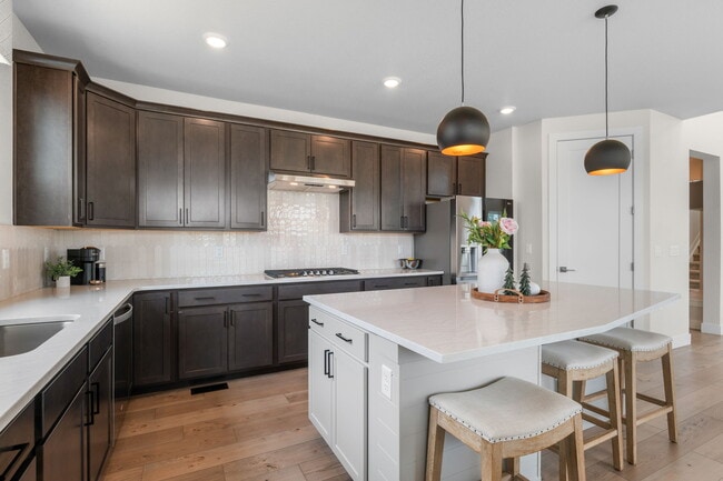 Building Photo - 6625 S Lee St