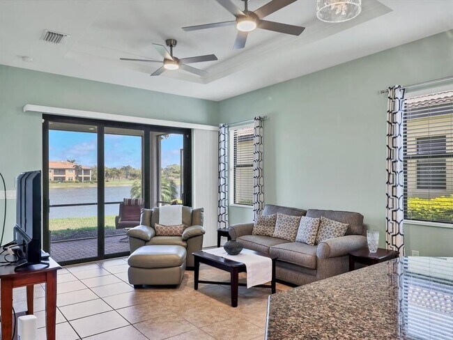 Building Photo - 10424 Crooked Crk Dr