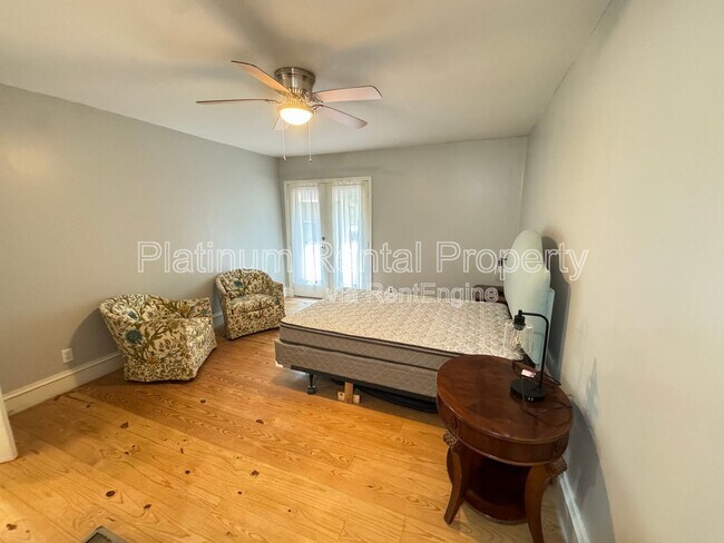 Building Photo - 971 Mountain Cove Rd
