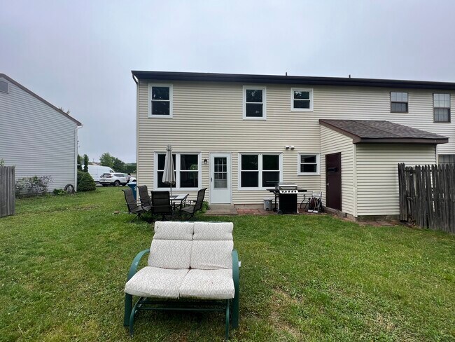 Building Photo - 131 Cypress Dr