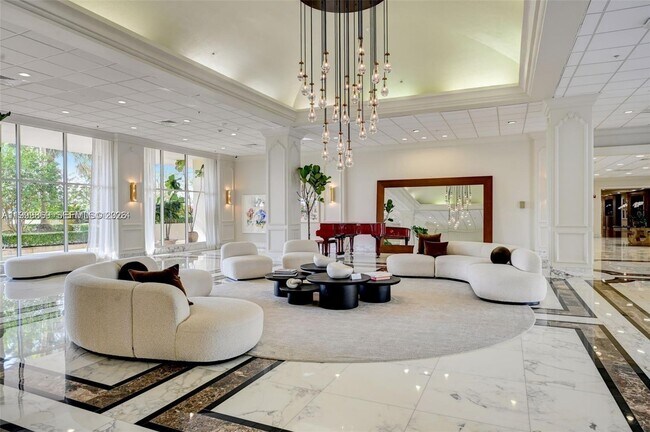 Building Photo - 5600 Collins Ave