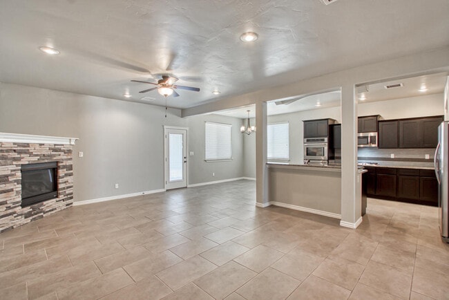 Building Photo - 7896 Enchanted Path Dr