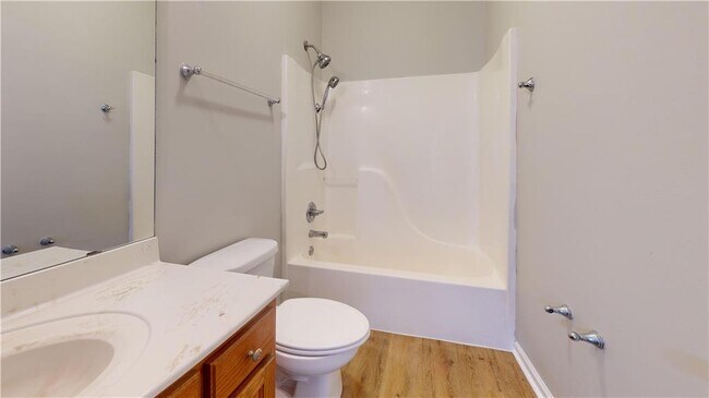 Building Photo - 119 Hobbs St