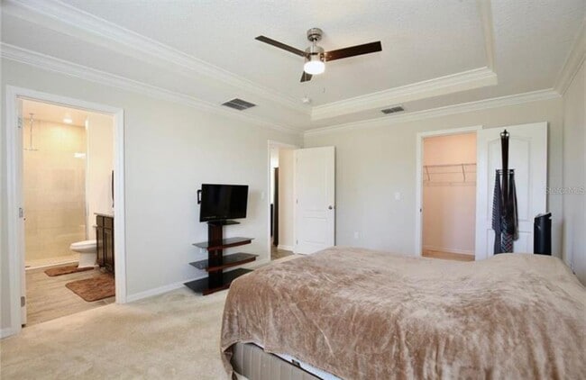 Building Photo - 492 Pinecrest Loop