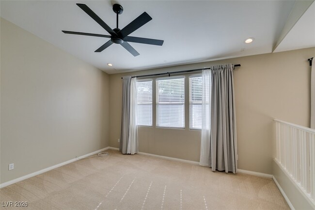 Building Photo - 25 Precipice Ct