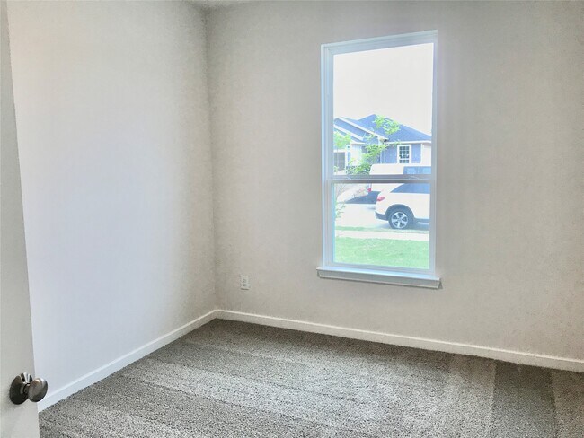 Building Photo - 7823 Skylark Heights Ln