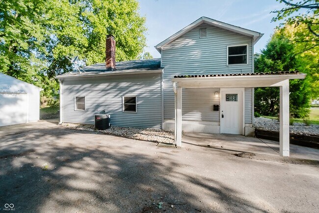 Building Photo - 324 N Tennessee St