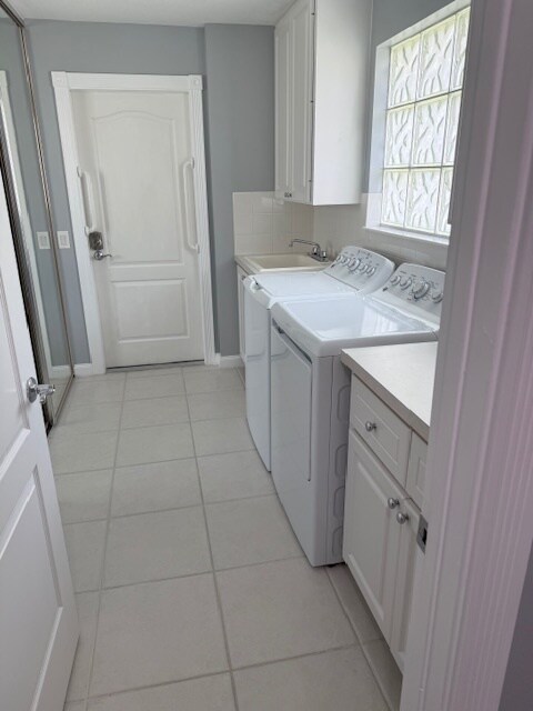 Laundry Room - 4929 Kingston Way