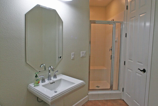 Building Photo - 2789 Clara Smith Pl